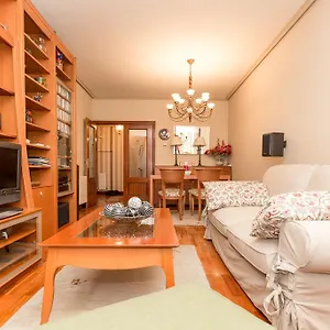 Apartment Centrico Con Vistas A La Ria! Garaje, Ideal 2-4, Bilbao